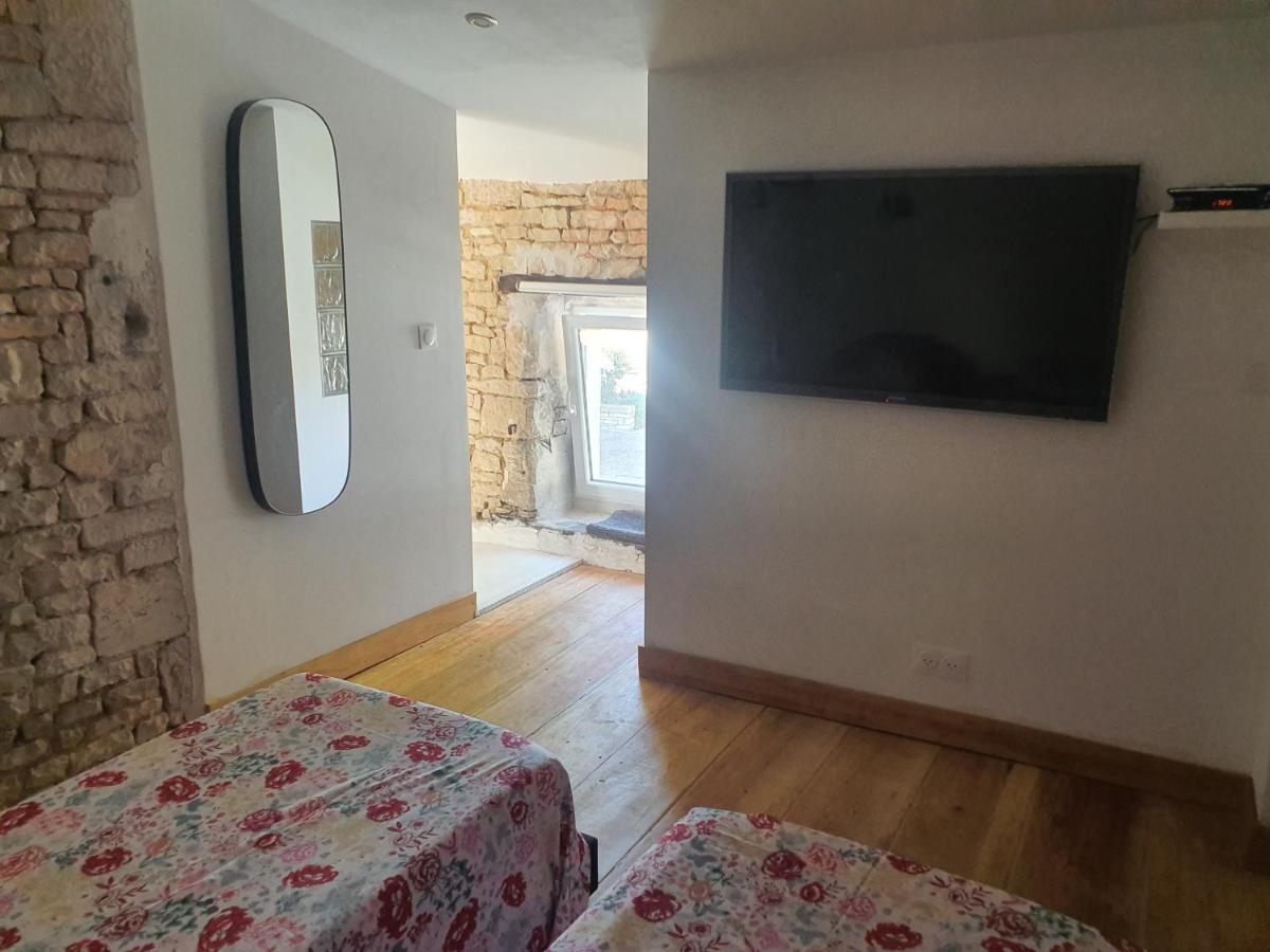 La P'Tite Ecurie Apartman Saint-Jean-de-Liversay Kültér fotó